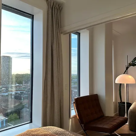 شقة Designer With View *